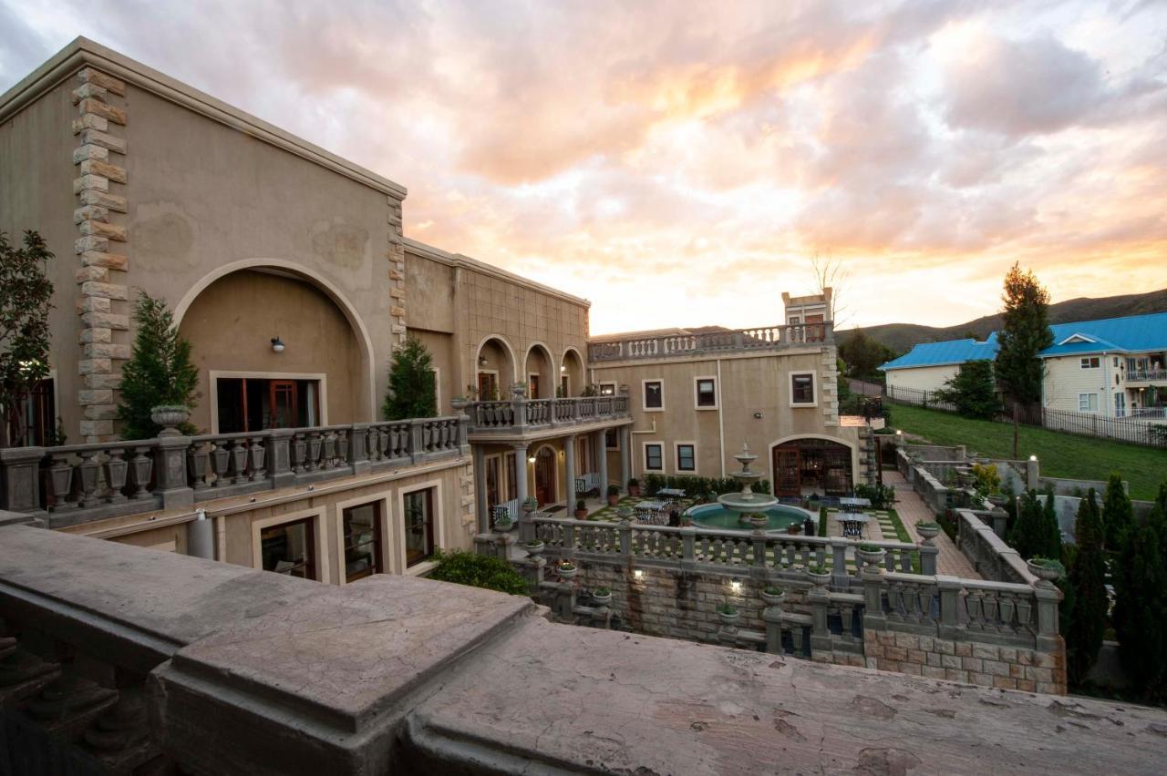 Il Castello Otel Clarens Dış mekan fotoğraf