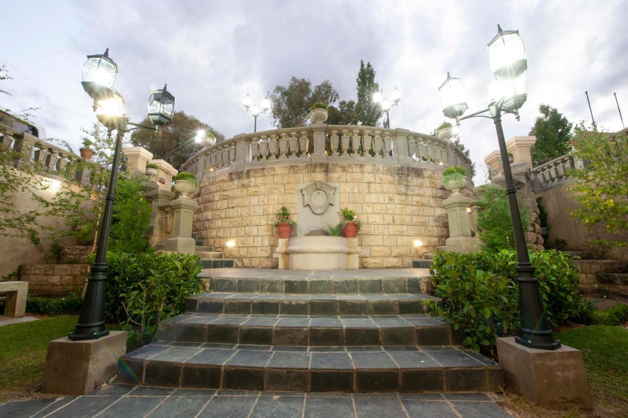 Il Castello Otel Clarens Dış mekan fotoğraf