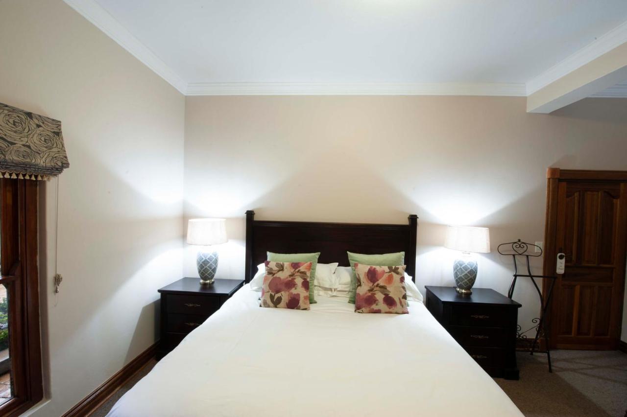 Il Castello Otel Clarens Dış mekan fotoğraf